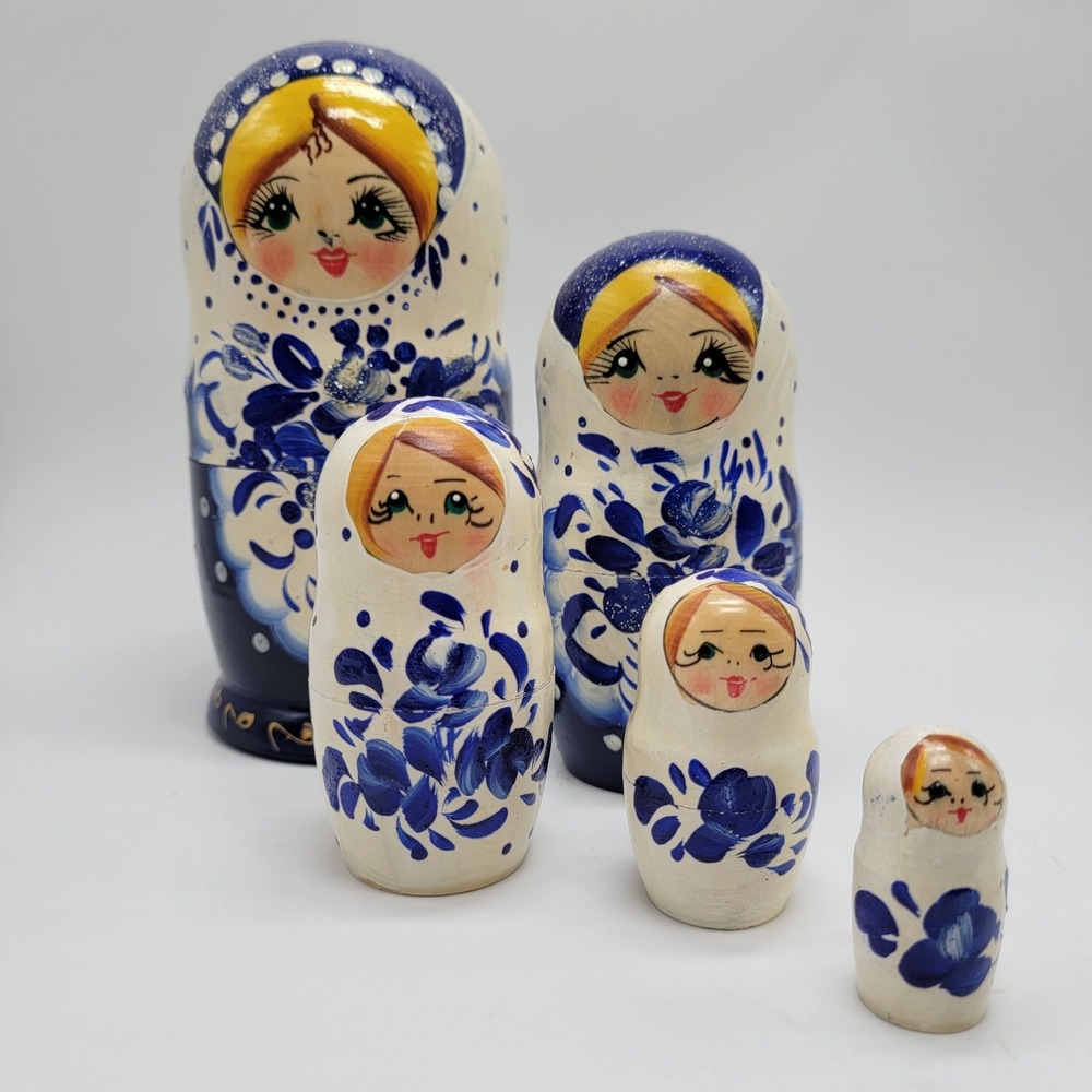 Hand-Painted Matryoshka Nesting Dolls Set 5 Blue Floral Russian Dolls Vintage
